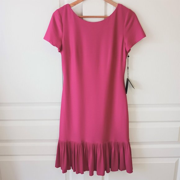 Adrianna Papell Women's Fuchsia Pink Sheath Ruffle Hem Short Sleeve Dress Size 8 - Picture 1 of 15